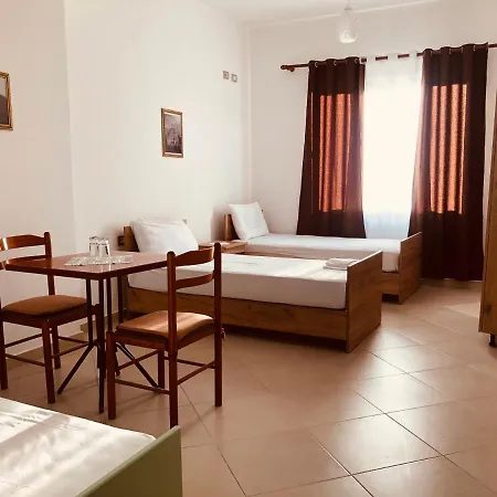 Te Bunkeri Hotel Erseke